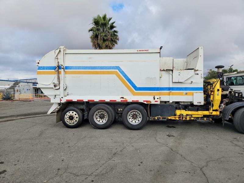 2013 Autocar Xpeditor Refuse Truck