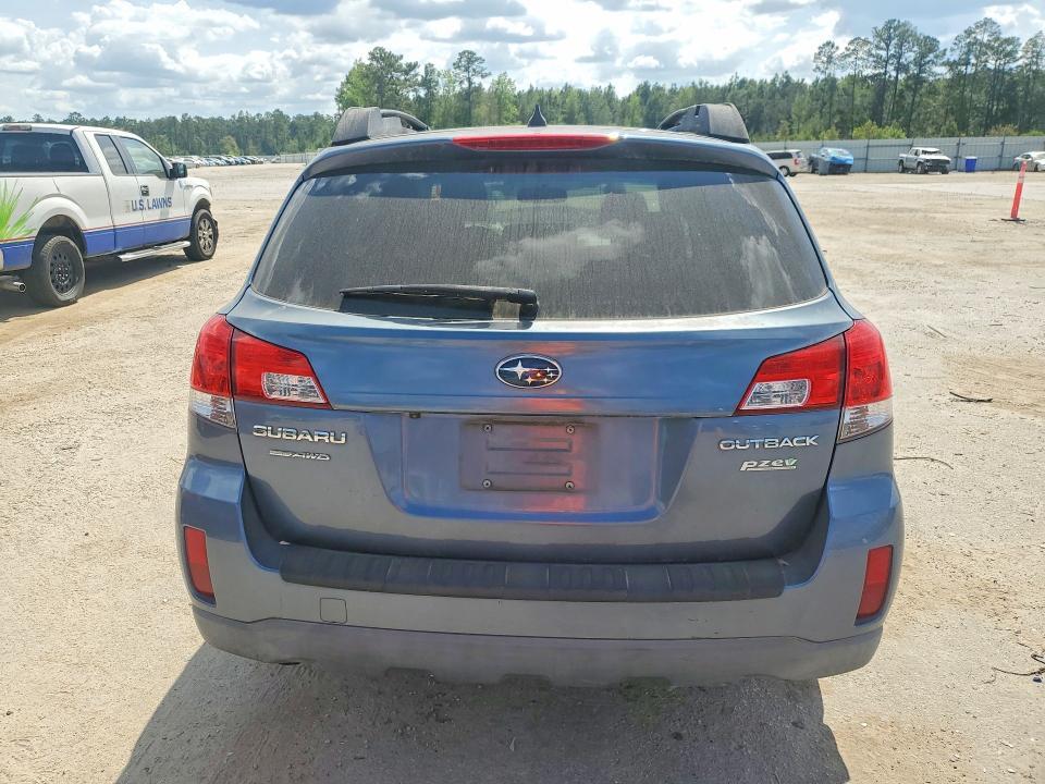2013 Subaru Outback 2.5i Limited