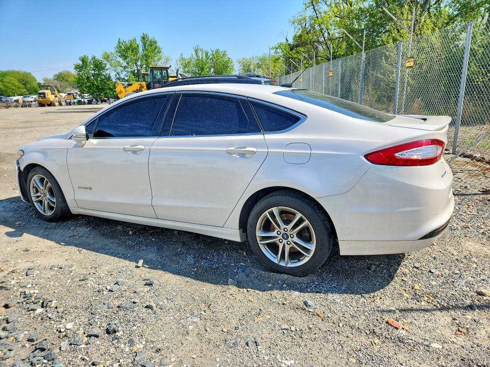 2015 Ford Fusion Titanium hev