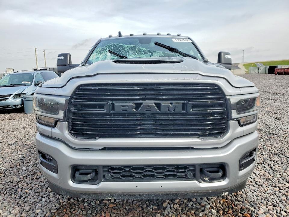 2024 Dodge 3500 Laramie