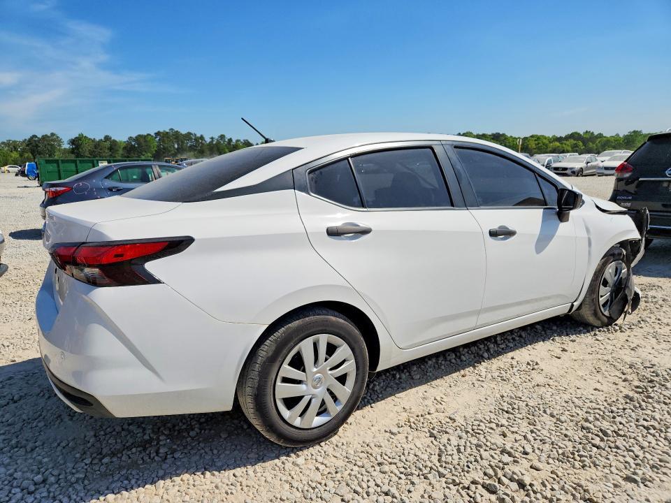 2020 Nissan Versa s