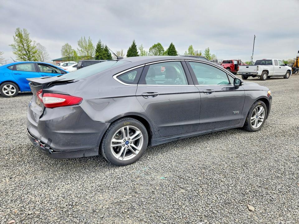 2015 Ford Fusion Titanium Phev