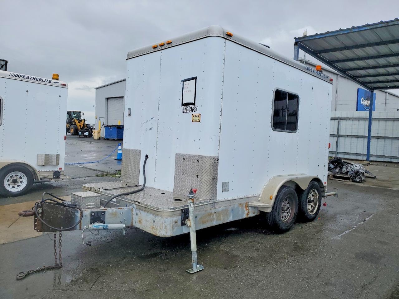 2000 Unknown 2000 Featherlite  Fiber Optic Splicing Trailer