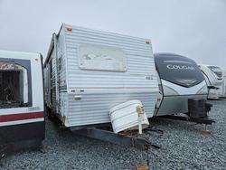 Salvage trucks for sale at Portland, MI auction: 2002 Gulf Stream Conquest Camper
