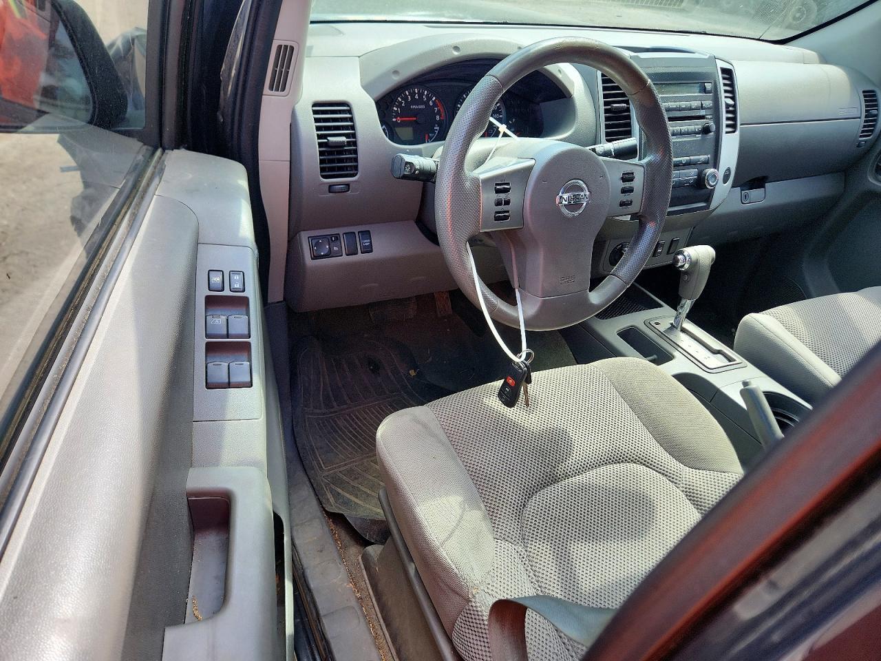 2012 Nissan Frontier S