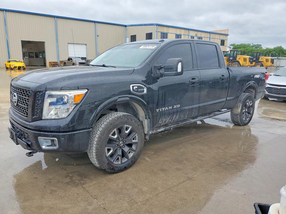 2017 Nissan Titan XD PRO-4X