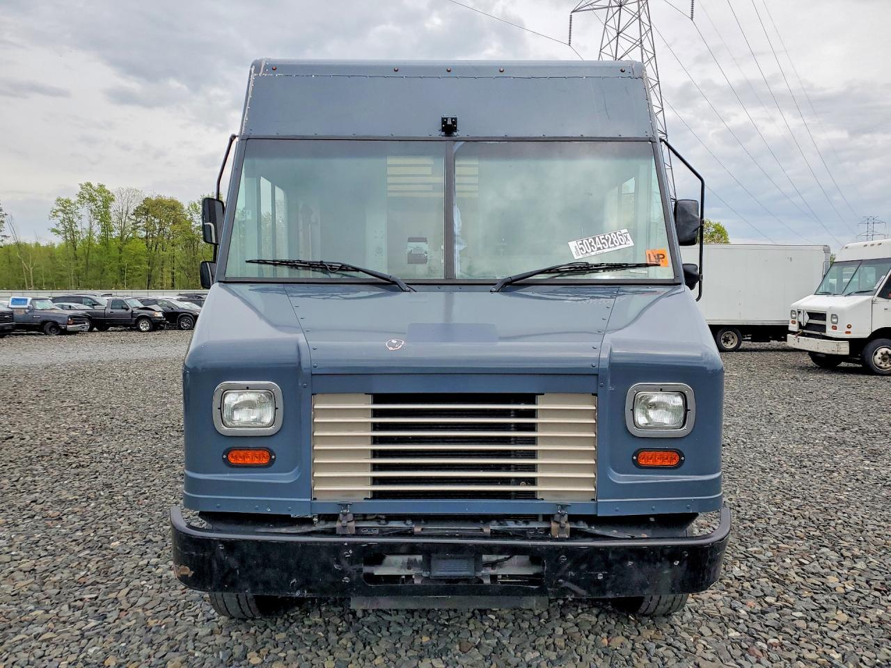 2020 Ford F59 Delivery Truck