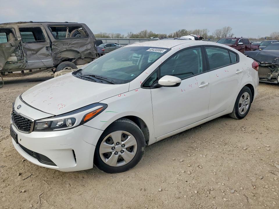 2017 KIA Forte lx