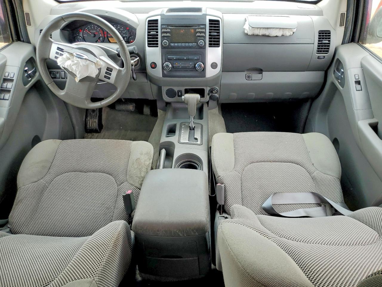 2013 Nissan Frontier S