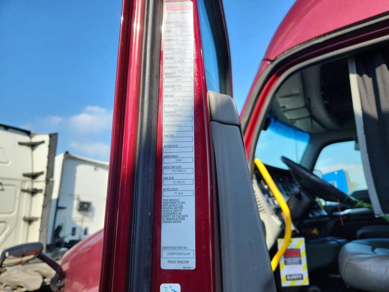 2021 Kenworth T680 Semi Truck