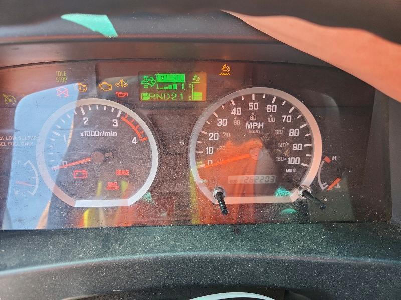 2017 Isuzu NRR