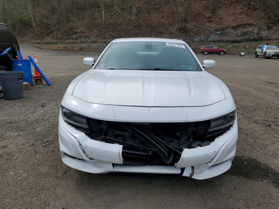 2015 Dodge Charger sxt