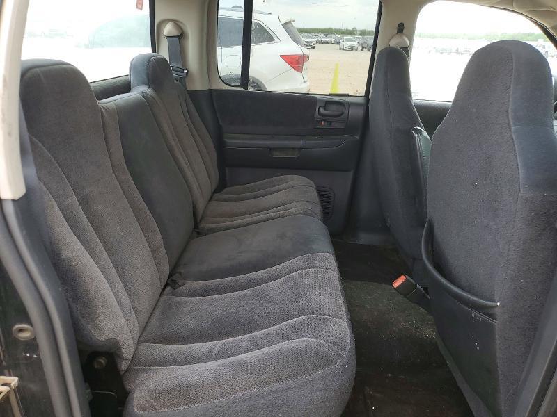 2004 Dodge Dakota Quad Sport