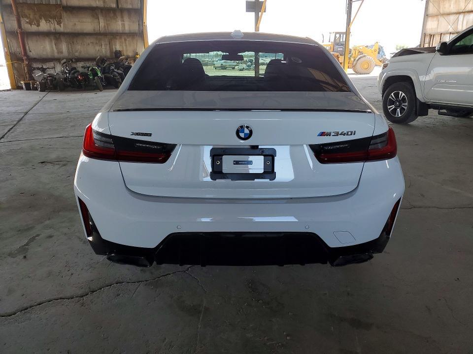 2025 BMW M340xi
