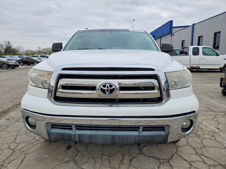 2013 Toyota Tundra Double cab SR5