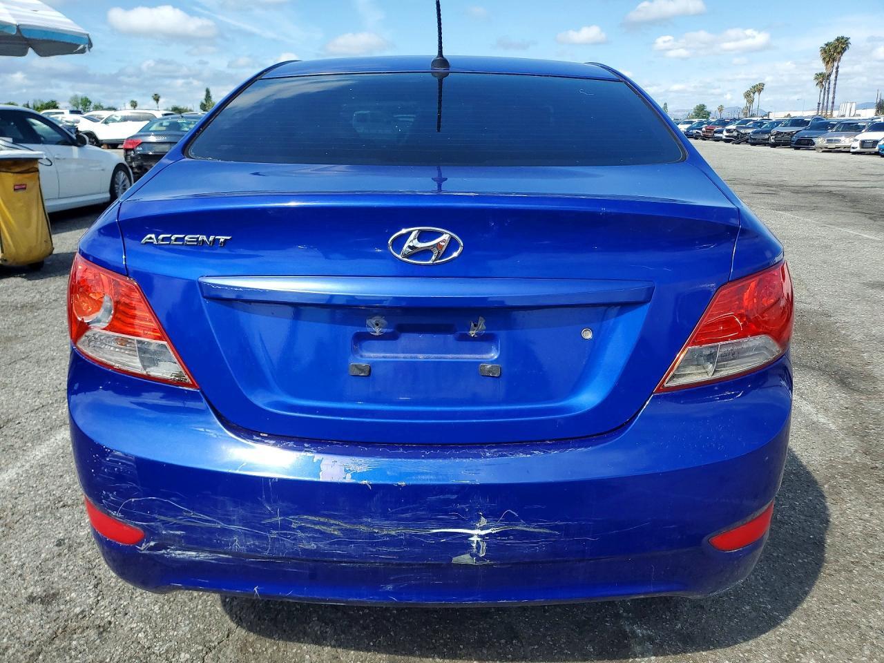 2013 Hyundai Accent gls