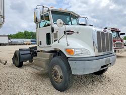 Peterbilt Vehiculos salvage en venta: 2017 Peterbilt 348 Semi Truck