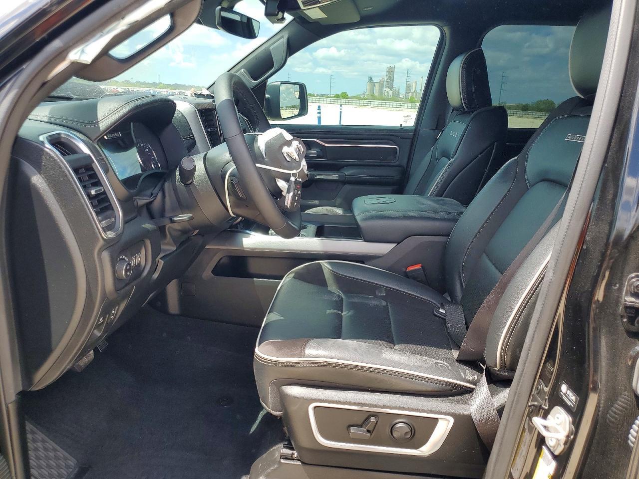 2025 Dodge 1500 Laramie
