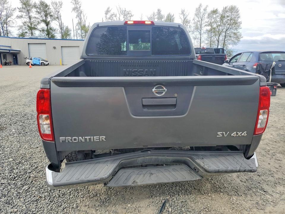 2016 Nissan Frontier SV