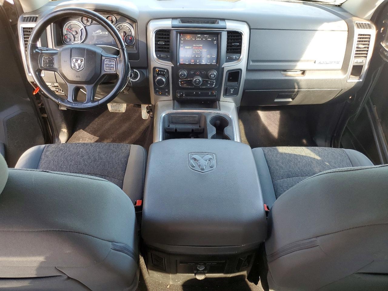 2018 Dodge RAM 1500 SLT