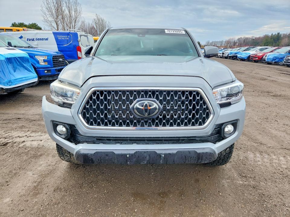 2018 Toyota Tacoma Double cab