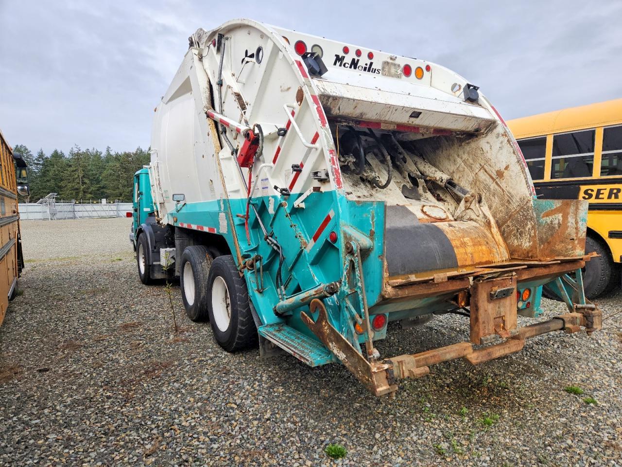 2006 Autocar Wxll Refuse Truck
