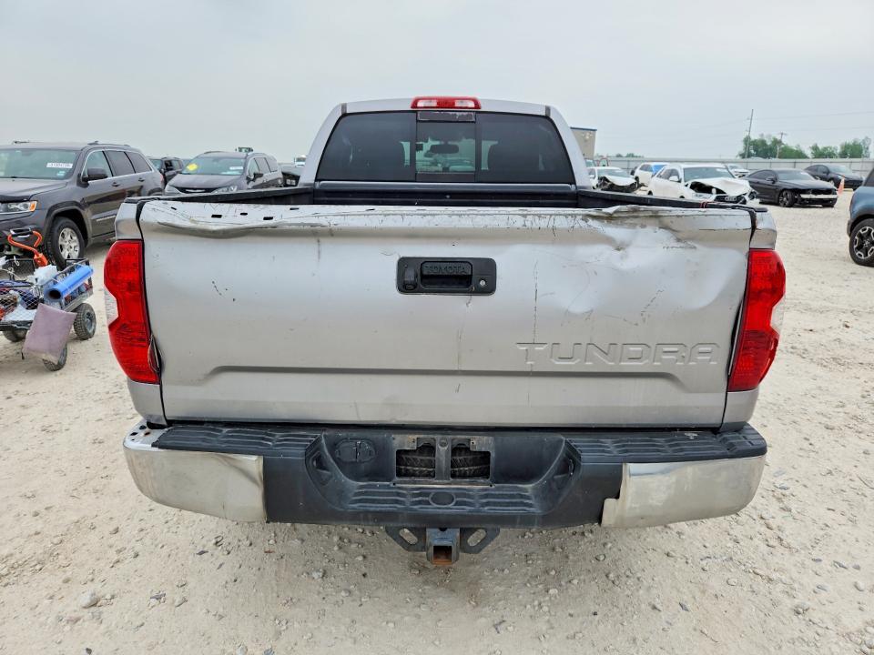 2016 Toyota Tundra SR5