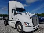 2015 Kenworth T680 Semi Truck