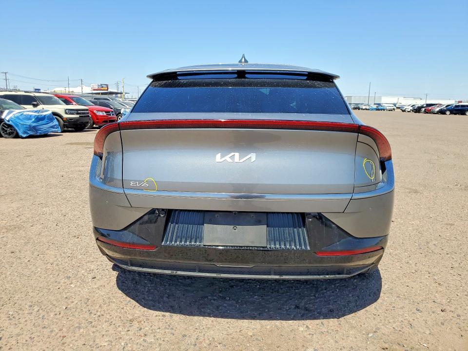 2024 KIA EV6 Wind