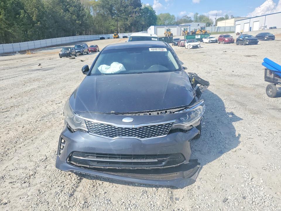 2017 KIA Optima
