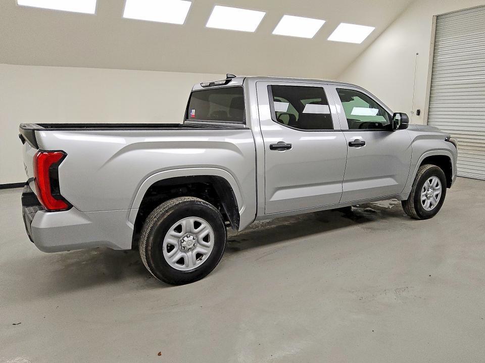2025 Toyota Tundra SR
