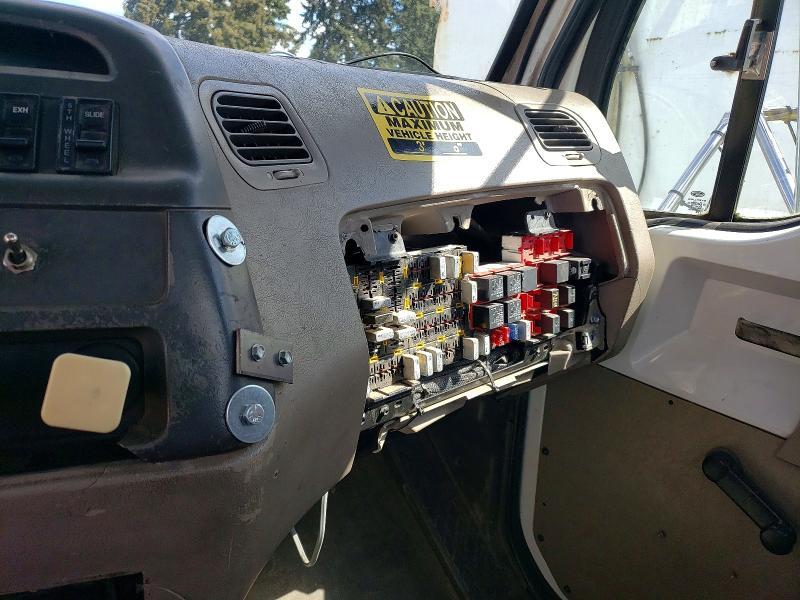 2005 Sterling A9500 Semi Truck