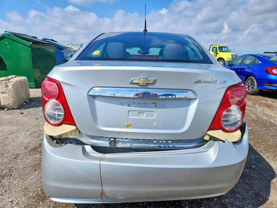 2012 Chevrolet Sonic lt