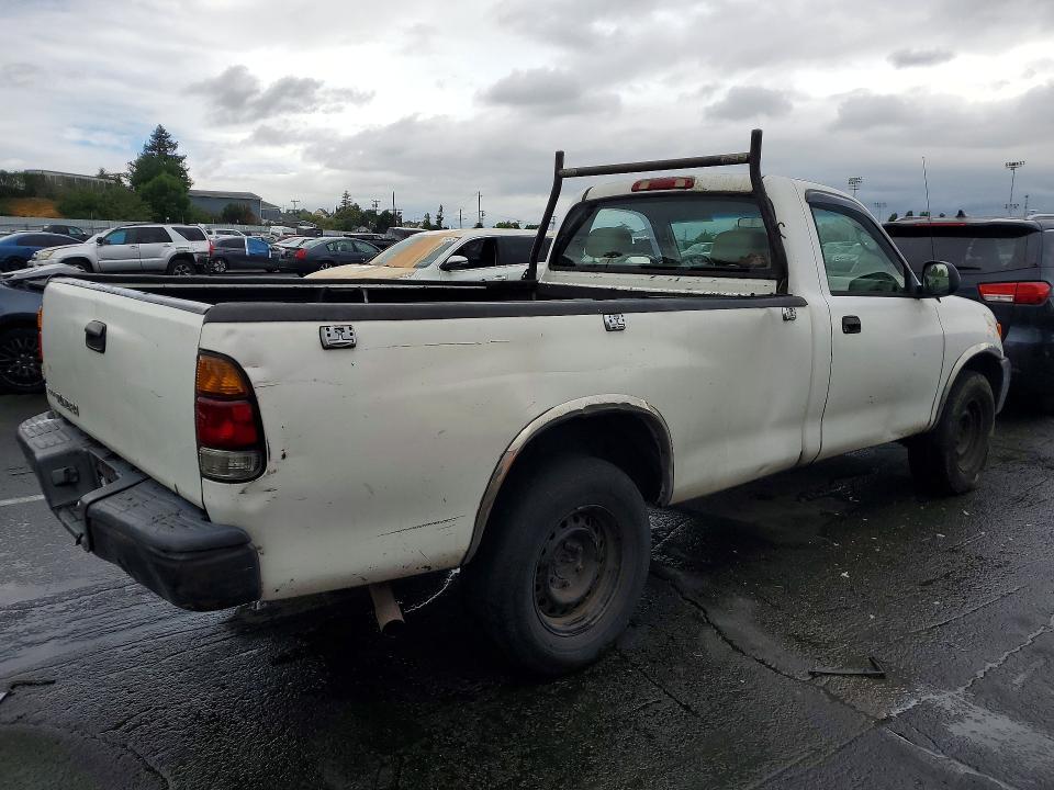 2004 Toyota Tundra Base
