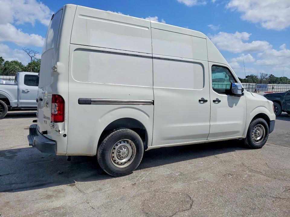 2014 Nissan NV 2500 Utility / Service Van