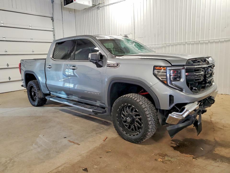 2024 GMC Sierra K1500 SLT
