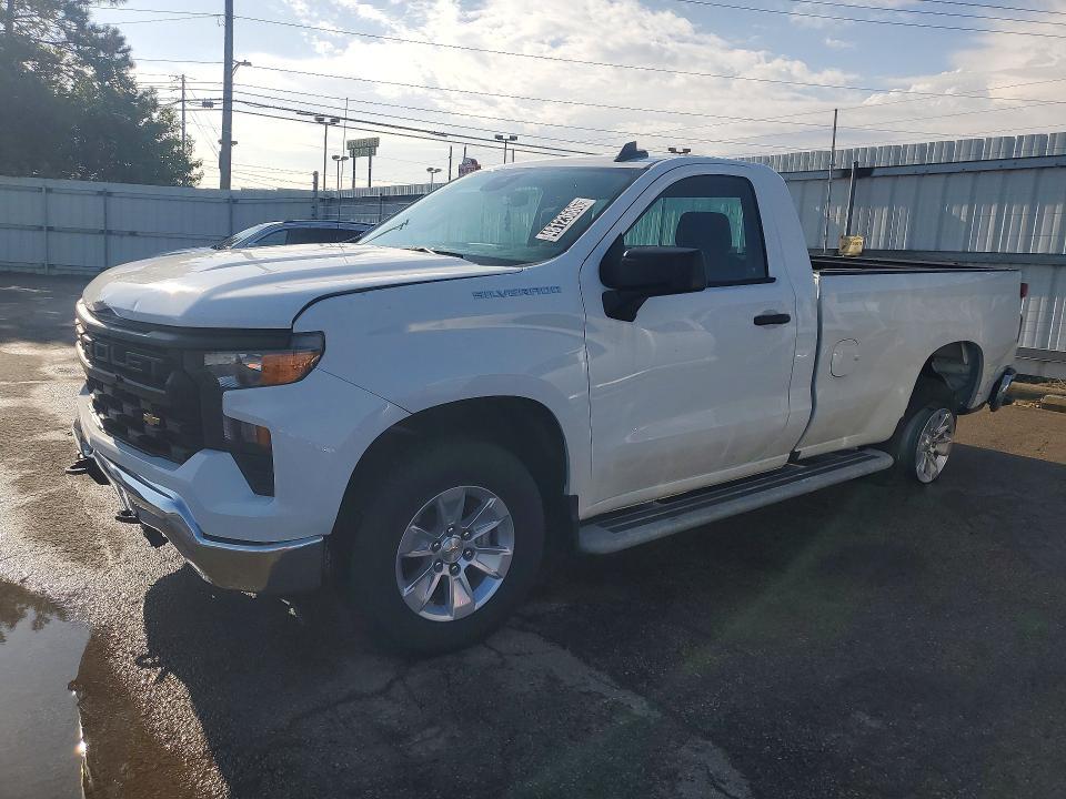 2025 Chevrolet Silverado C1500