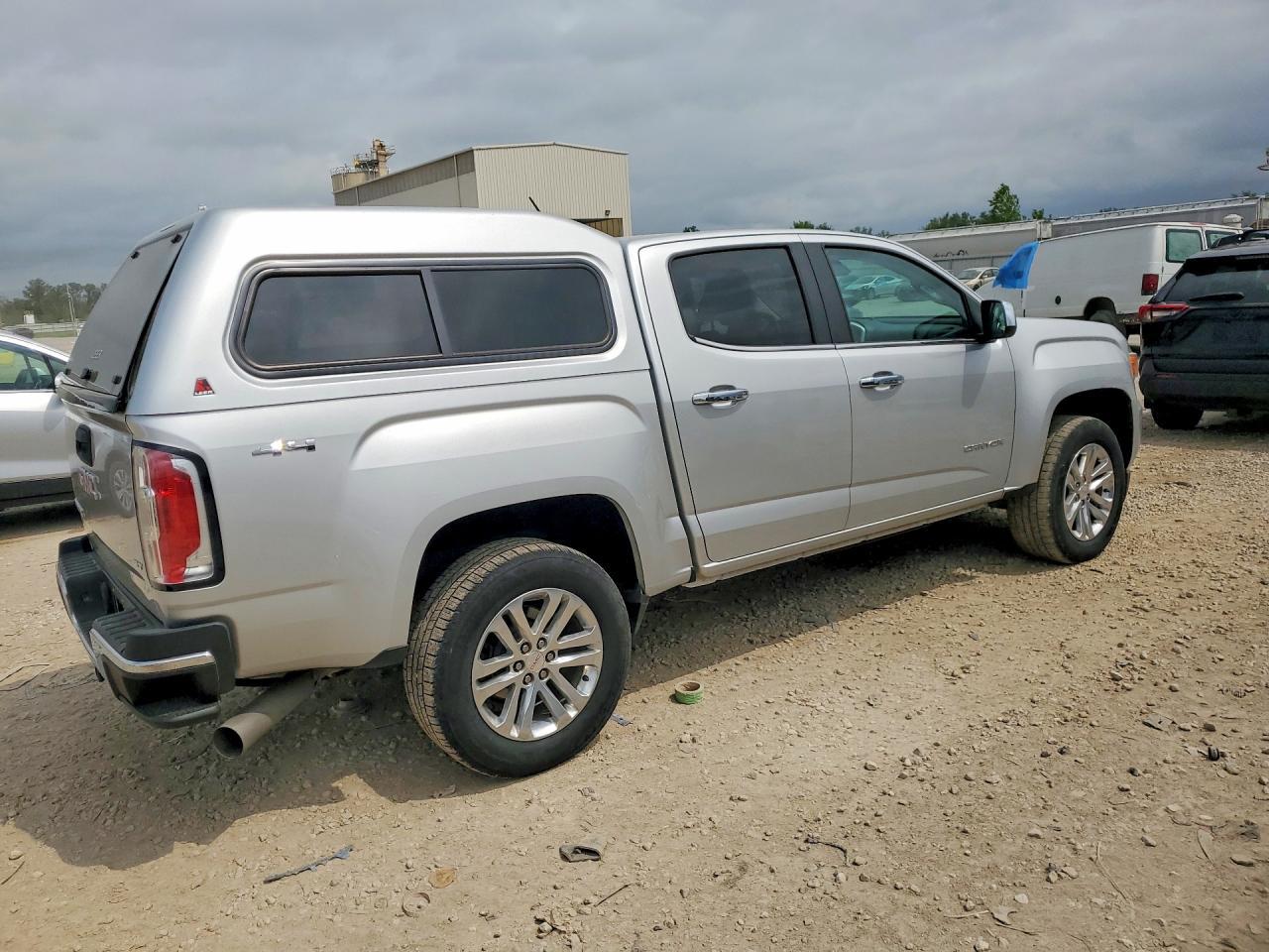 2018 GMC Canyon SLT