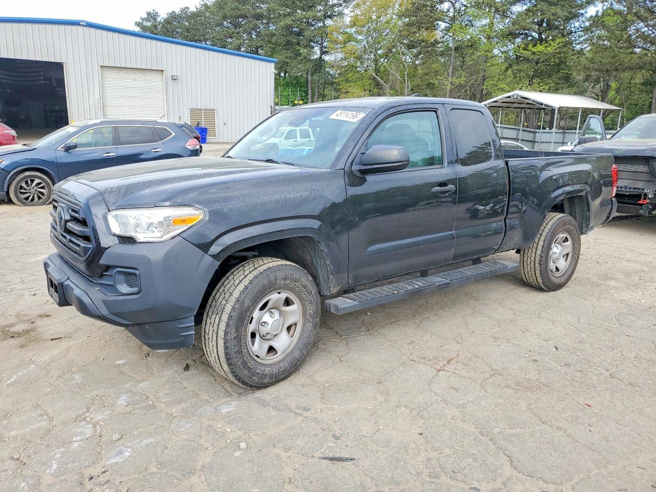 2019 Toyota Tacoma SR