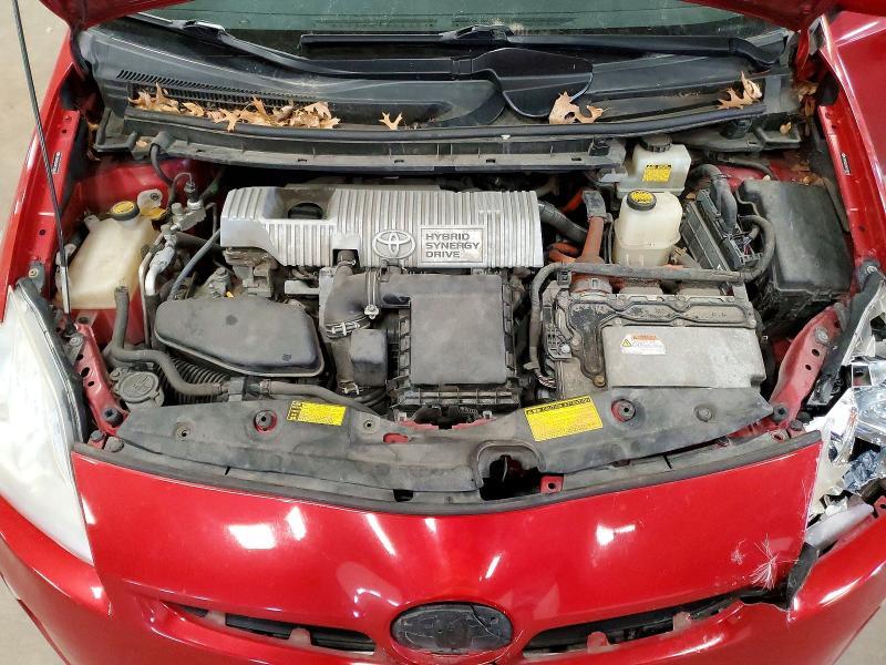 2010 Toyota Prius iii