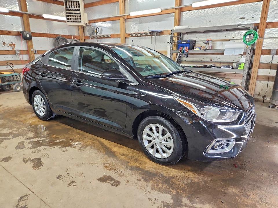 2022 Hyundai Accent sel