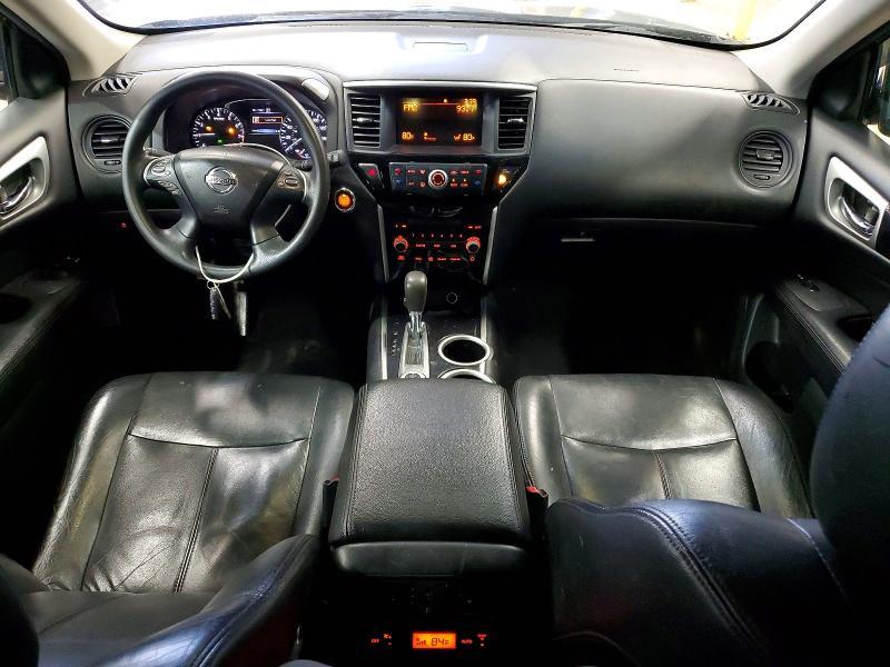 2016 Nissan Pathfinder s