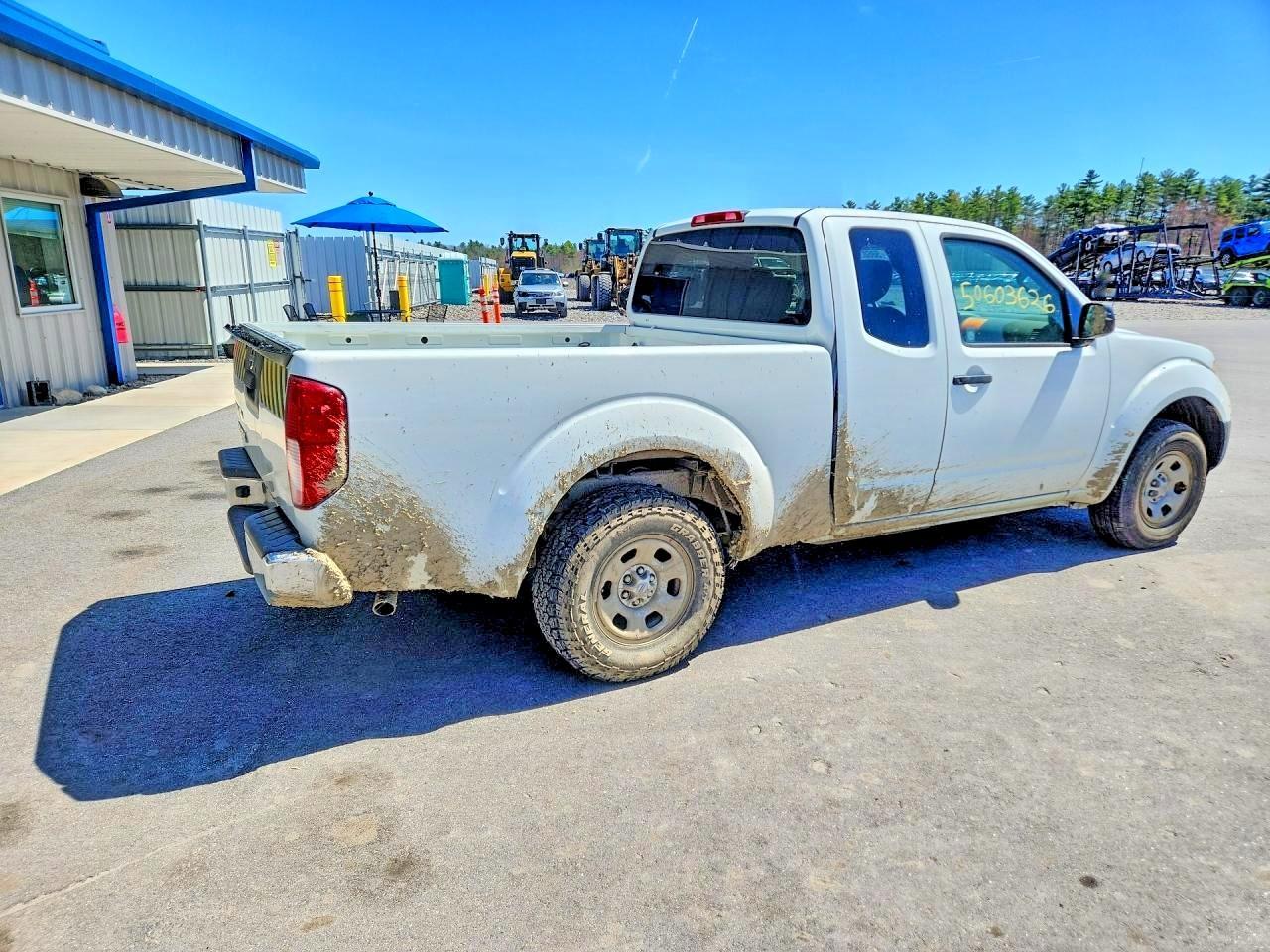 2016 Nissan Frontier S