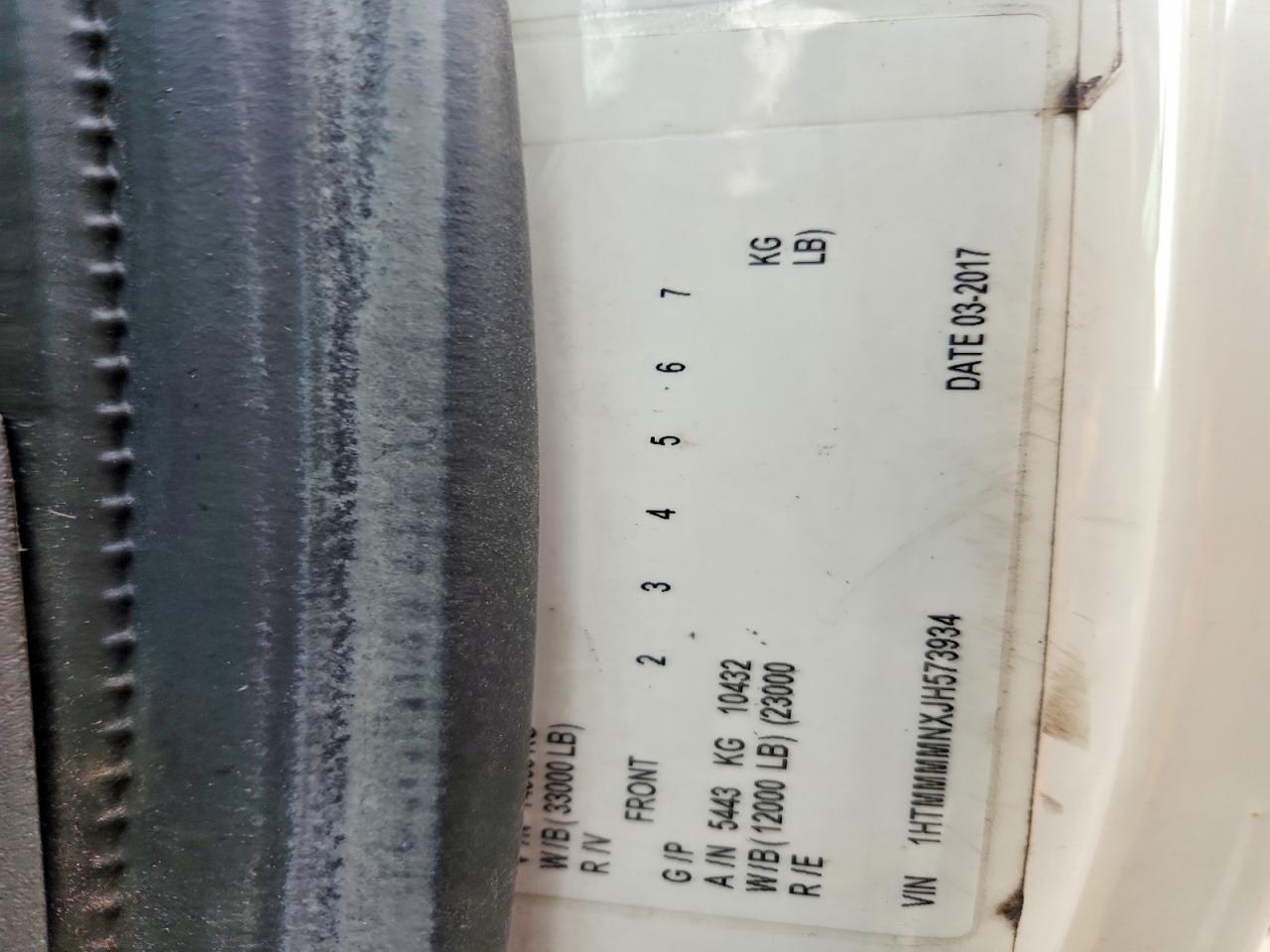 2018 International MA025 BOX Truck