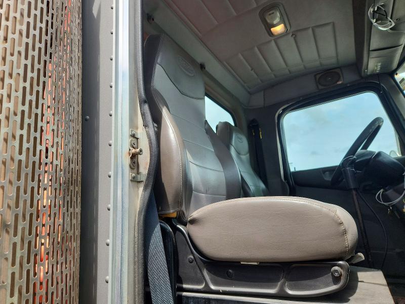 2012 Peterbilt 348