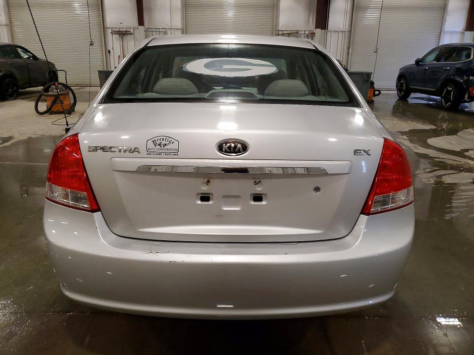2009 KIA Spectra lx