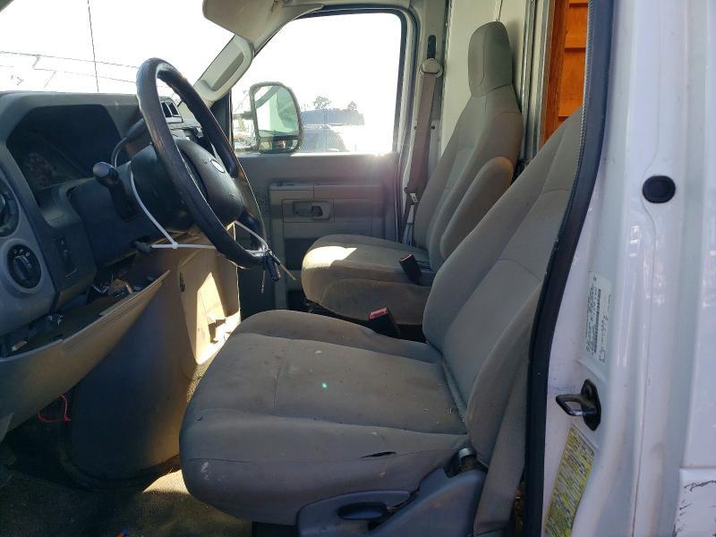 2017 Ford E350 Delivery Truck