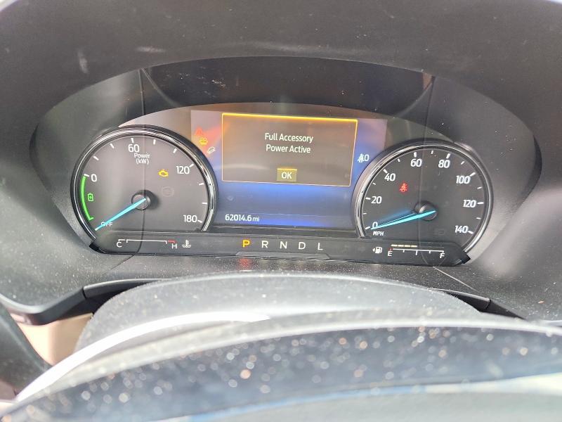 2021 Ford Escape sel