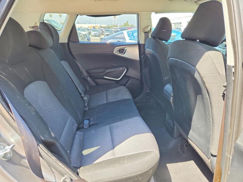 2025 KIA Soul s