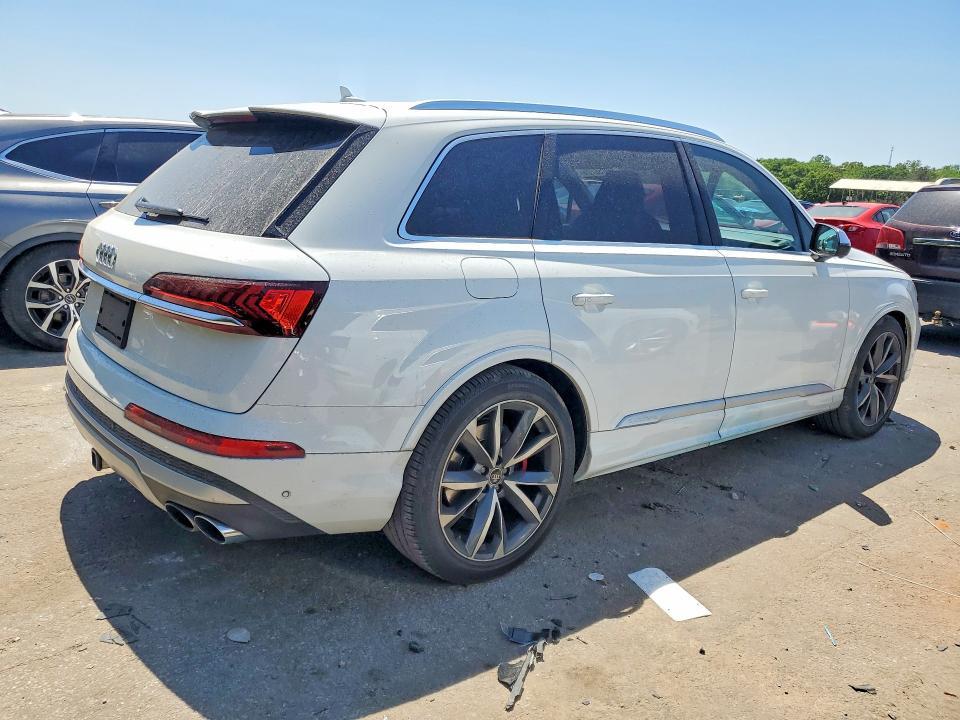 2023 Audi SQ7 Prestige
